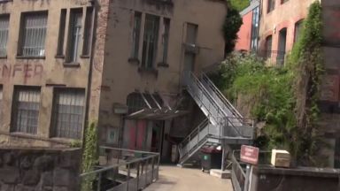 longée au Creux de l'Enfer Musique JacKDuPOUlainPONjar, un échange entre JackDupon et Poulainjar morceau "Histoire ... Histoire d'une jambe